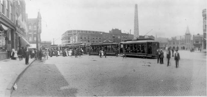 B132-8-copy Pack Square ca. 1904-1909